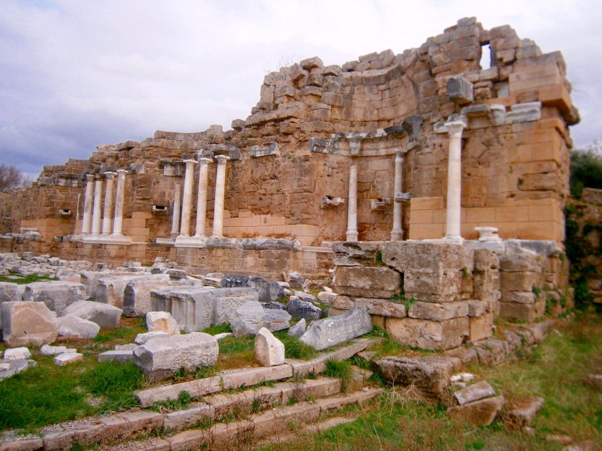 Antike Basilika